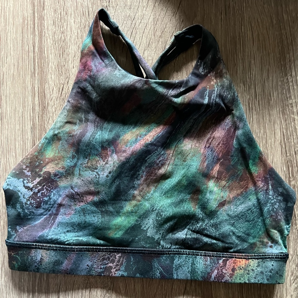 Barely worn Lululemon high neck energy bra size 6